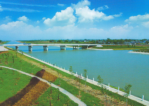 曲江市GDP_曲江市车展模特(2)