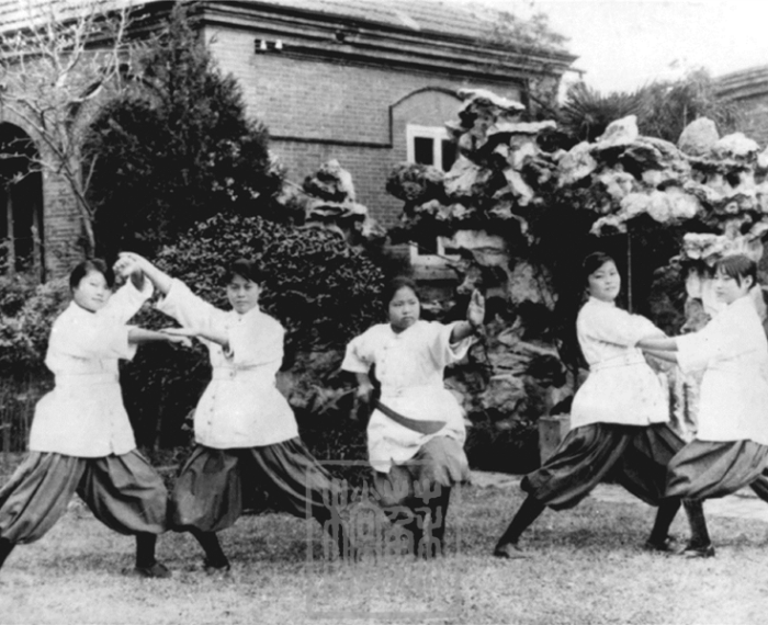 张应春烈士照片（1920-1927年）